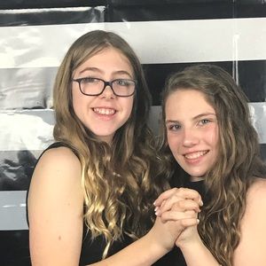 Meet your Posher, Evelyn